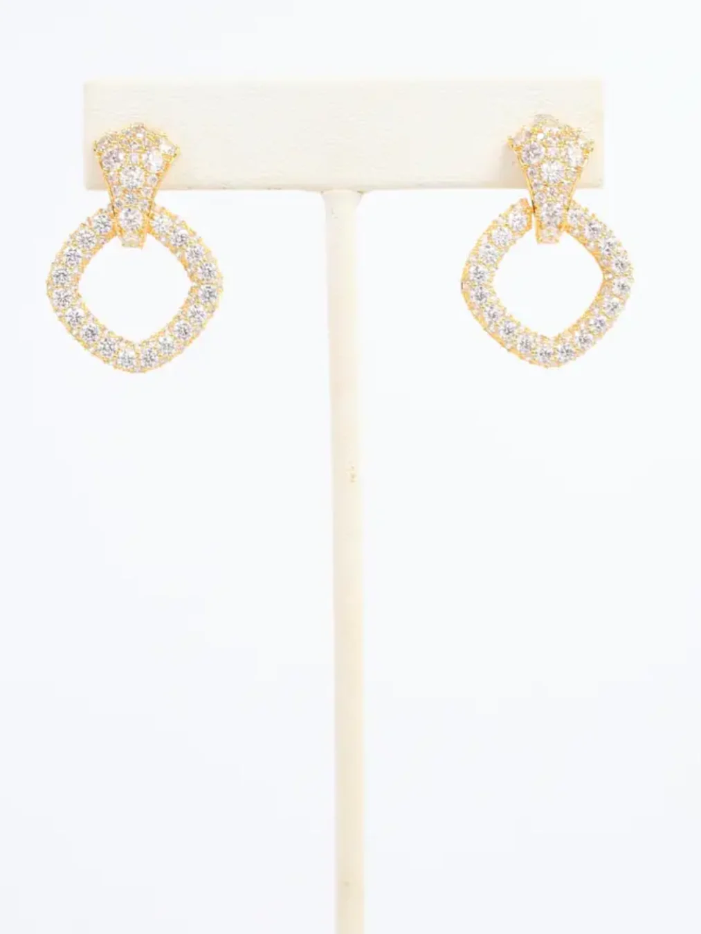 Carterton Crystal Earring - Image 2