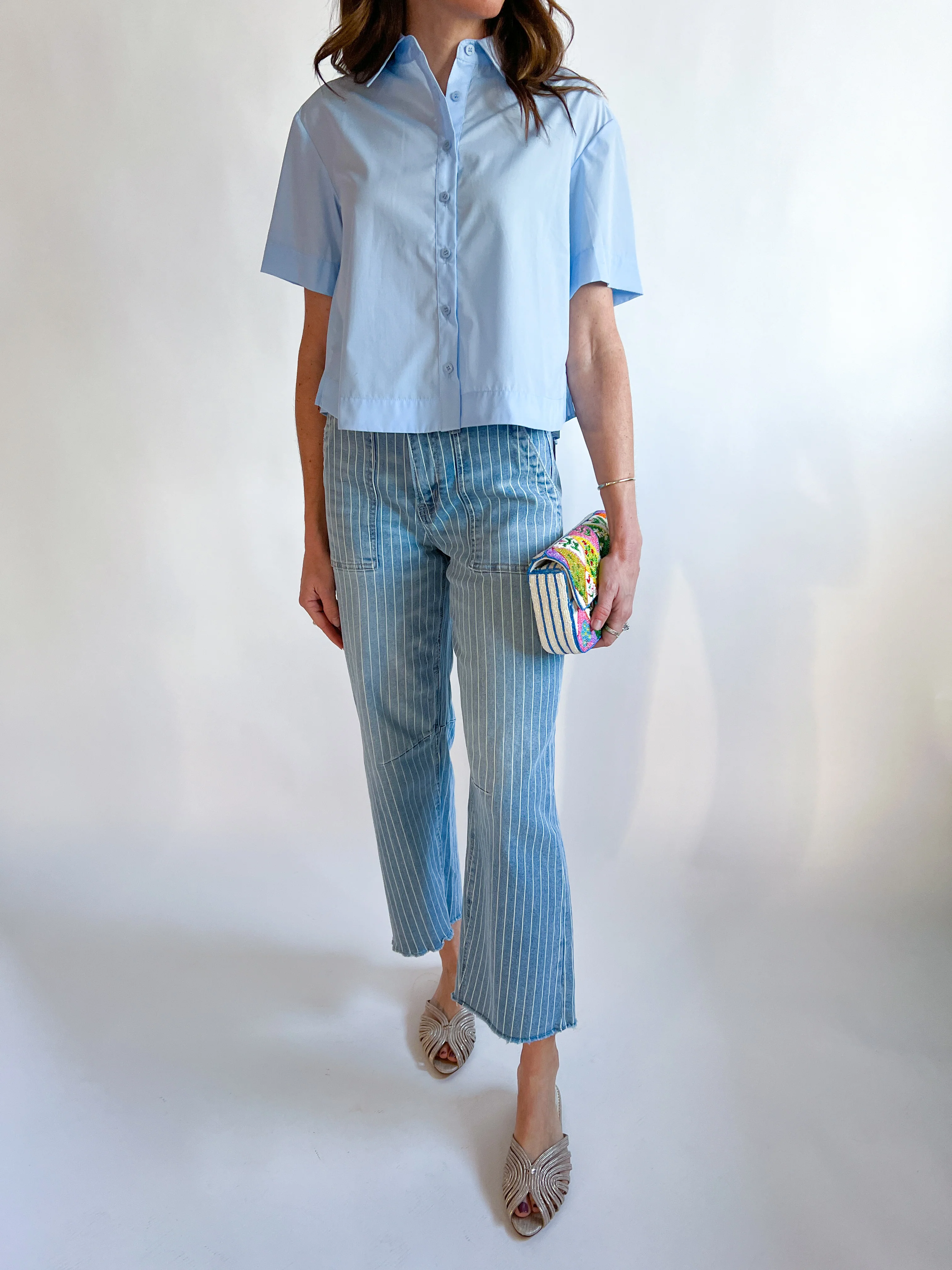 Giselle Pleated Back Crop Shirt - Image 4