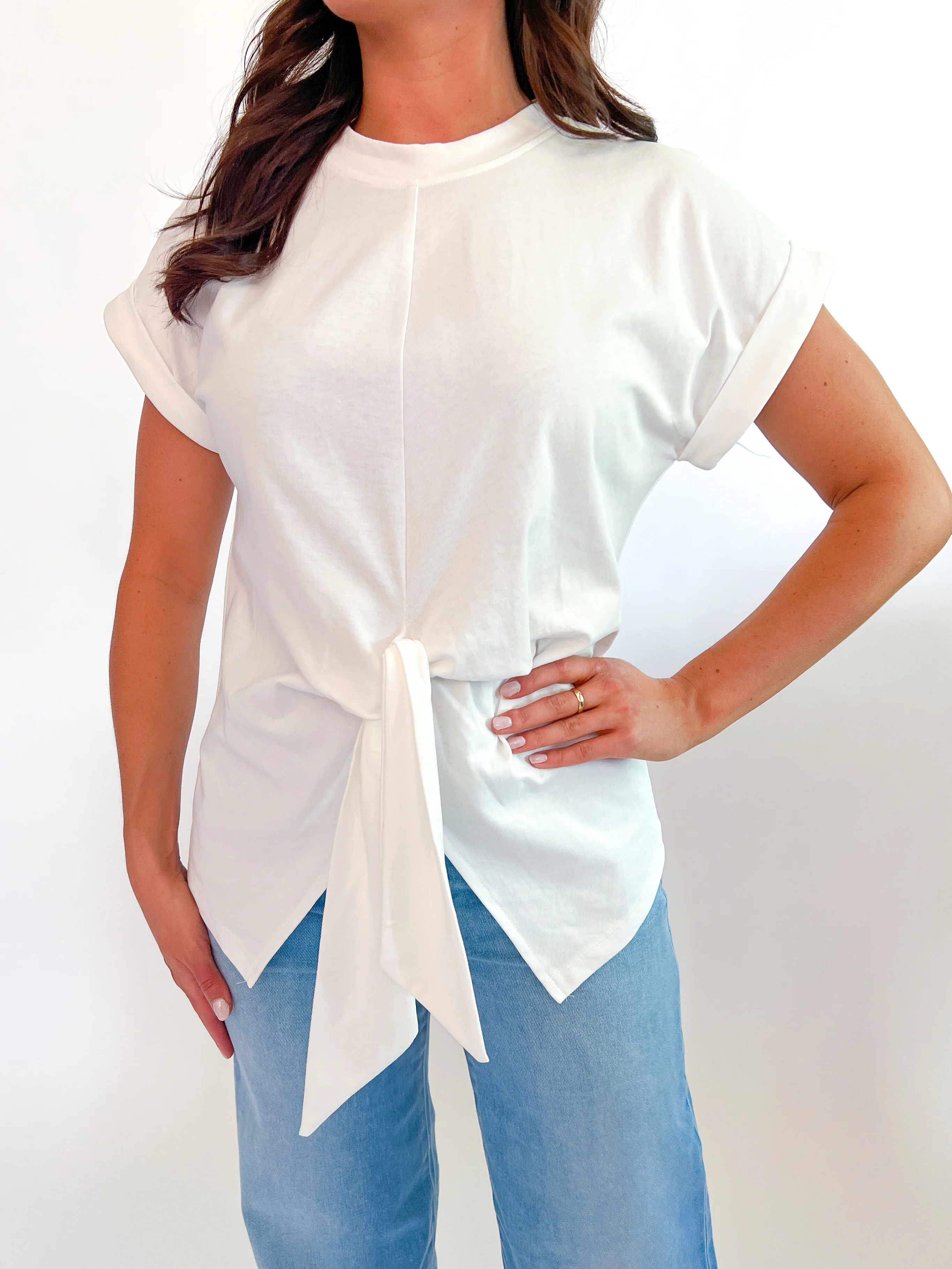 Front Knot Short Sleeve Knit Top