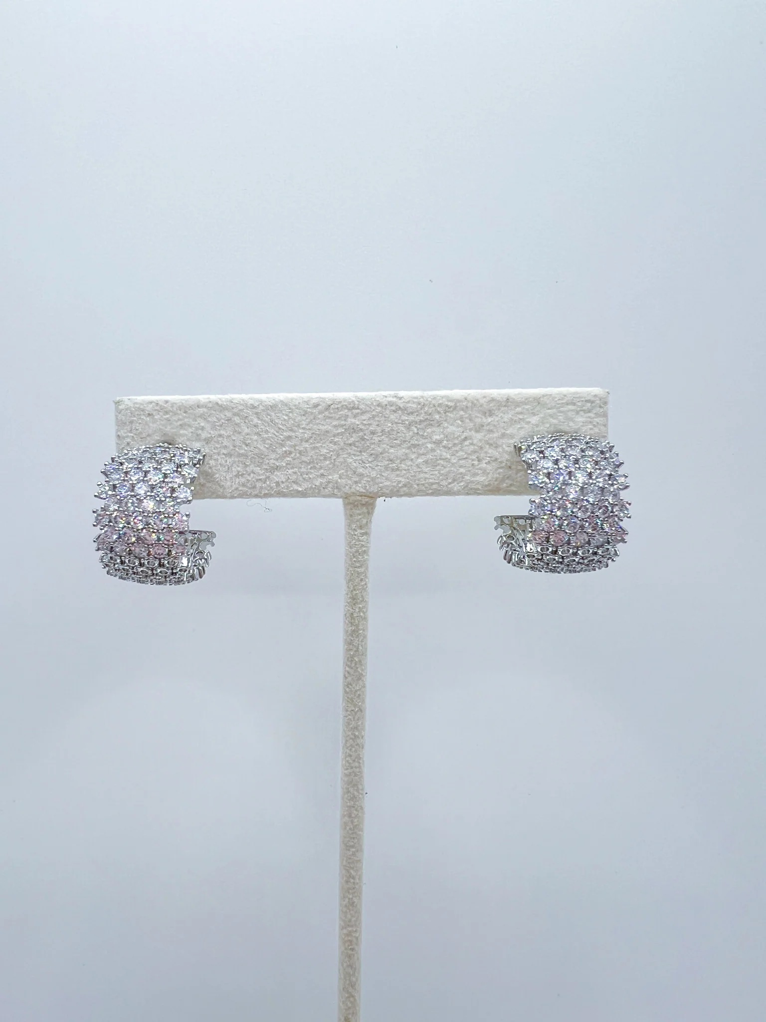 Glitter Huggies - Image 4