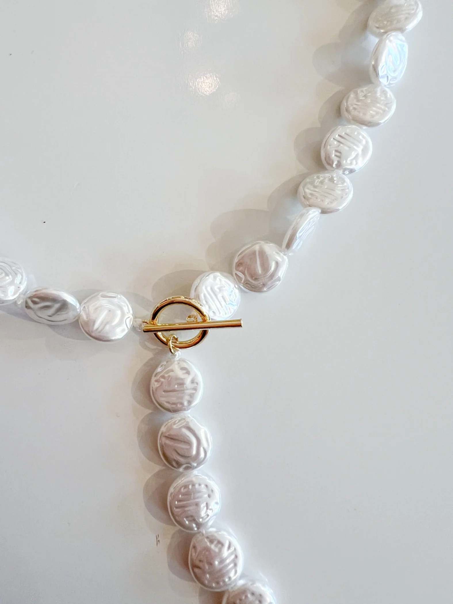 Gilded Grace Pearl Necklace - Image 2