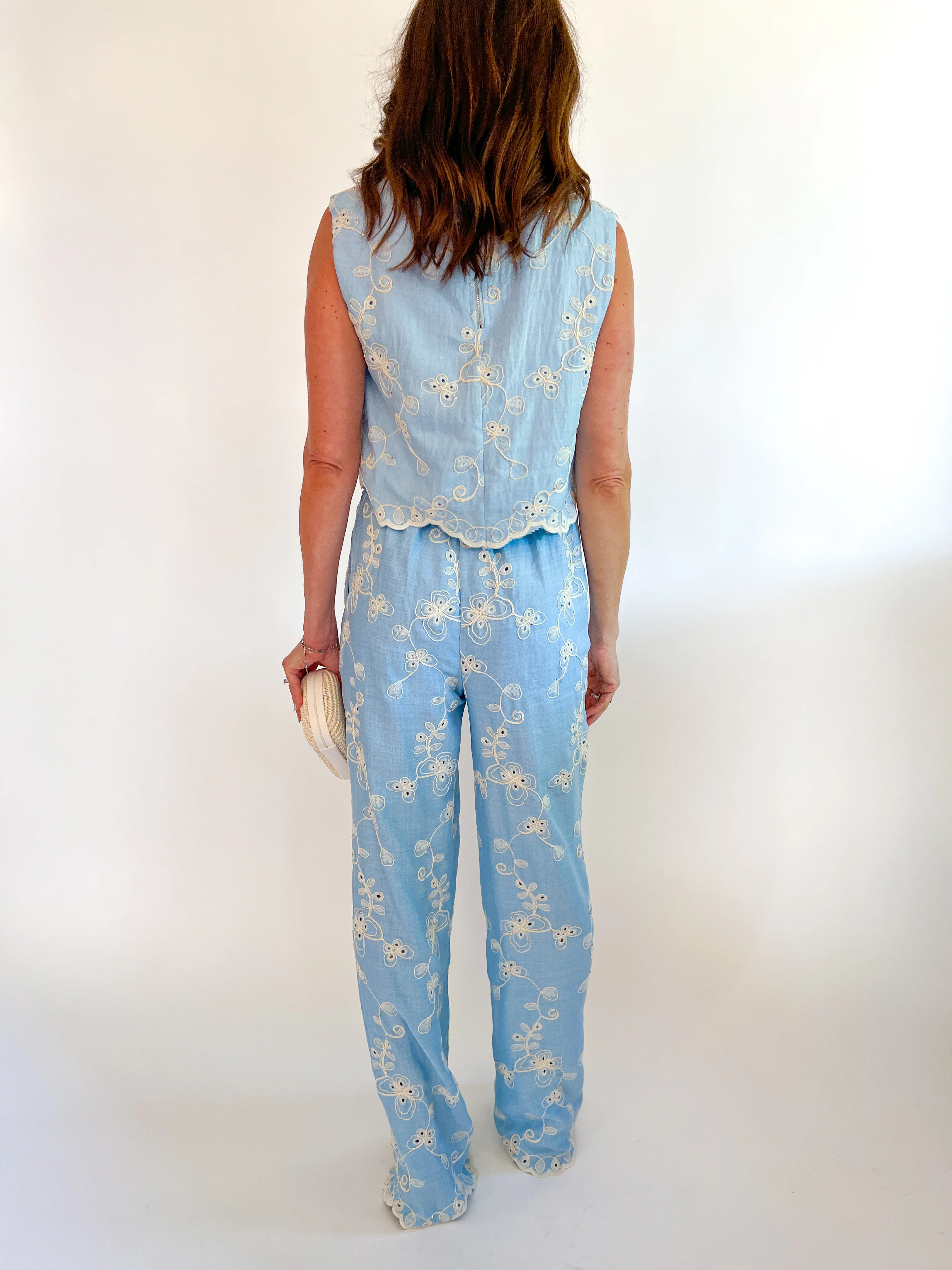 Embroidered Linen Crop Top and Pants Set - Image 2