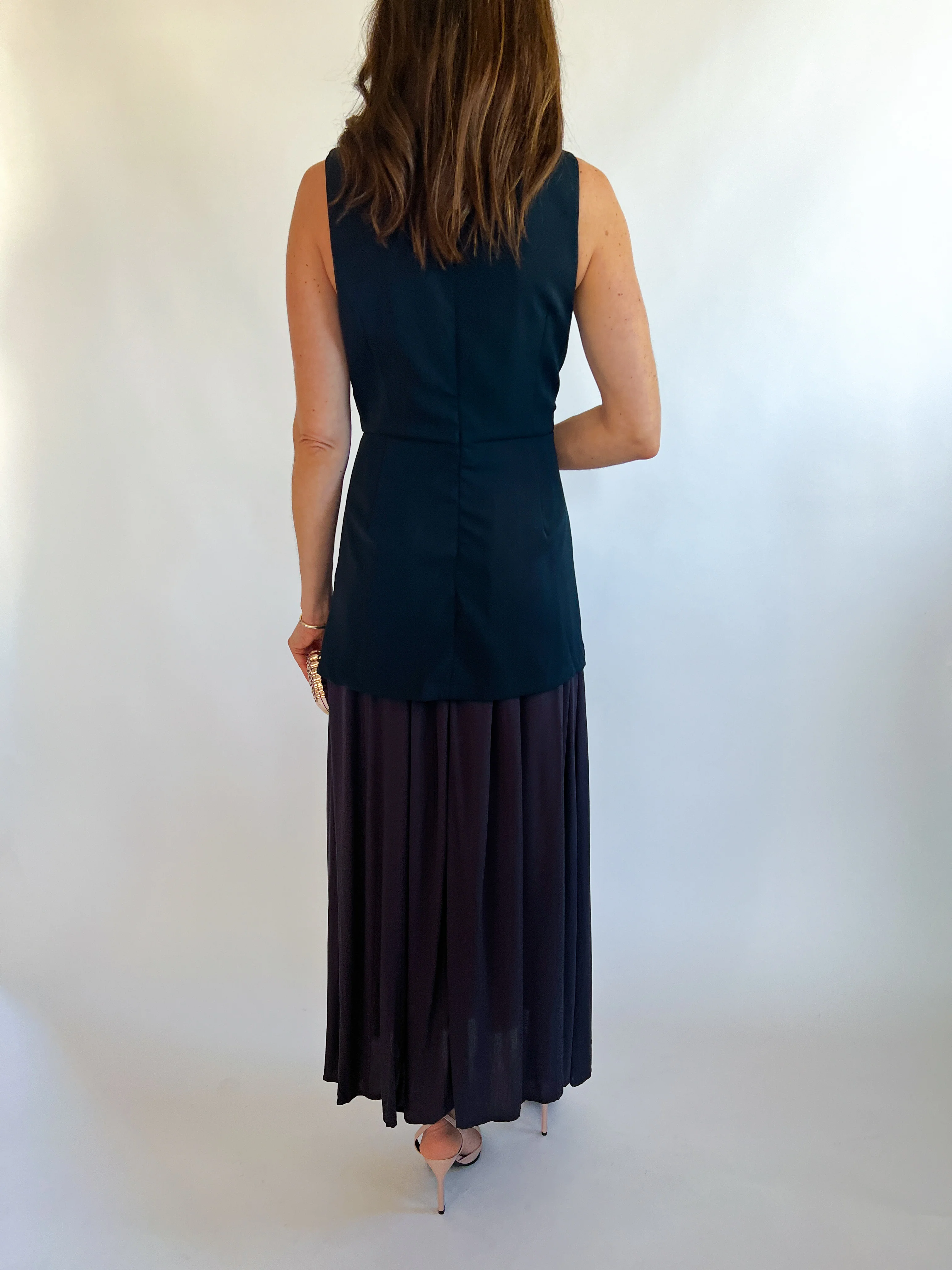 Peplum Waist Pleated Midi Dress - Image 3