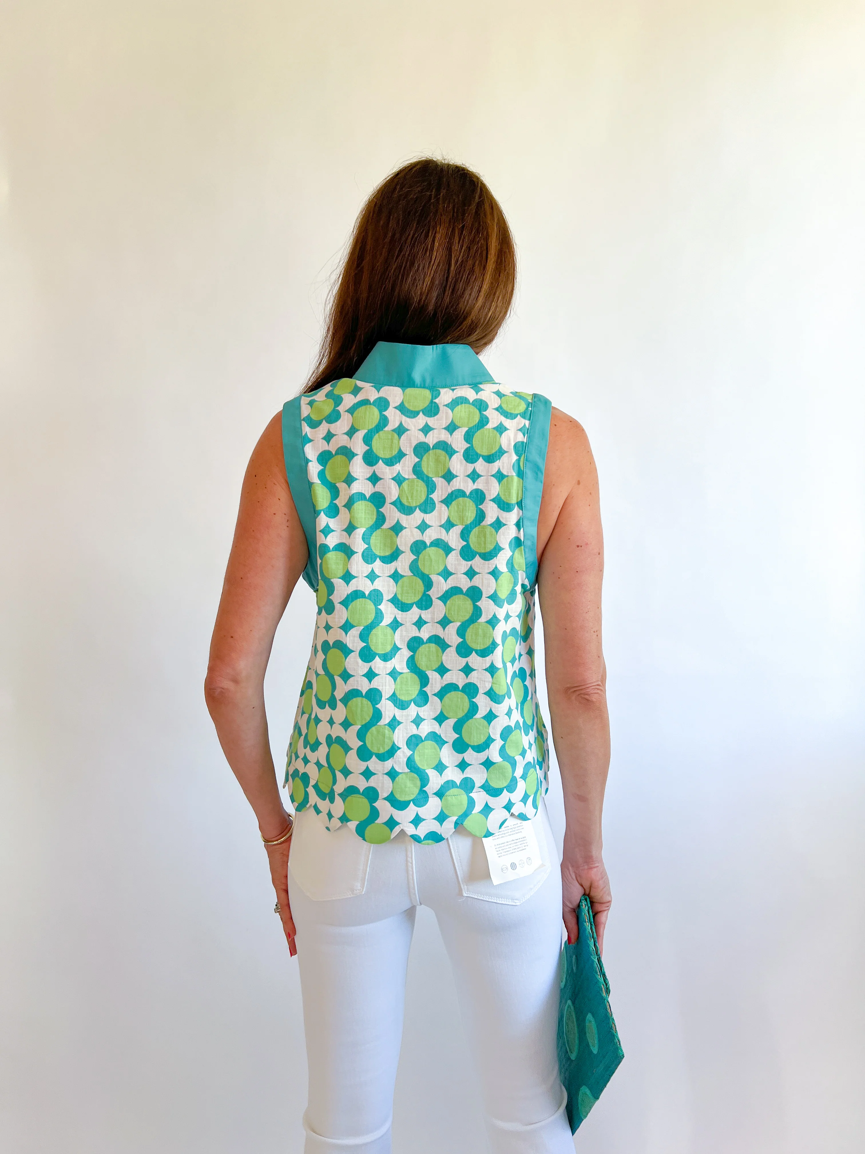 Shelby Sleeveless Scallop Top - Image 3