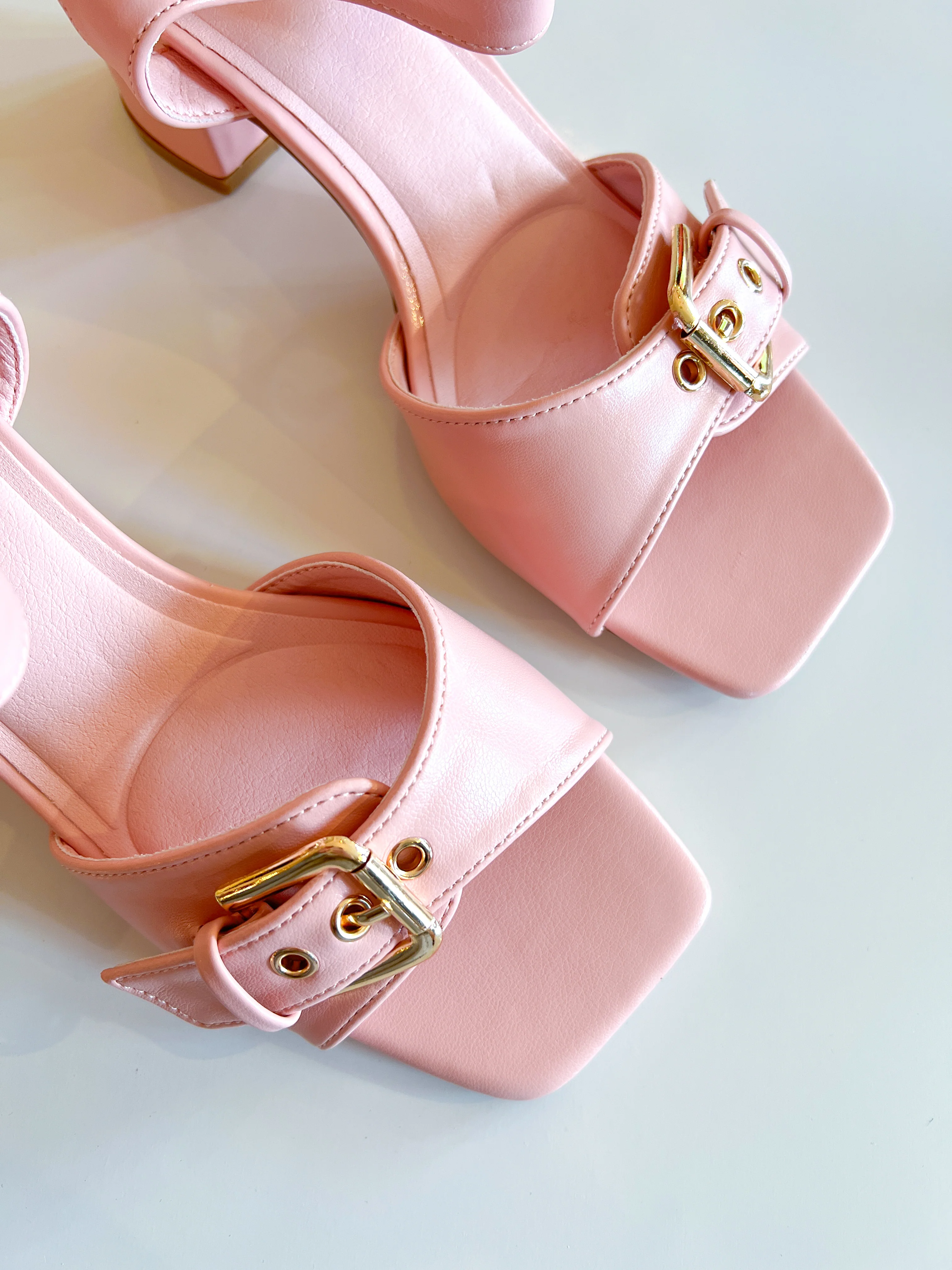 Darwyn Block Heel - Image 3