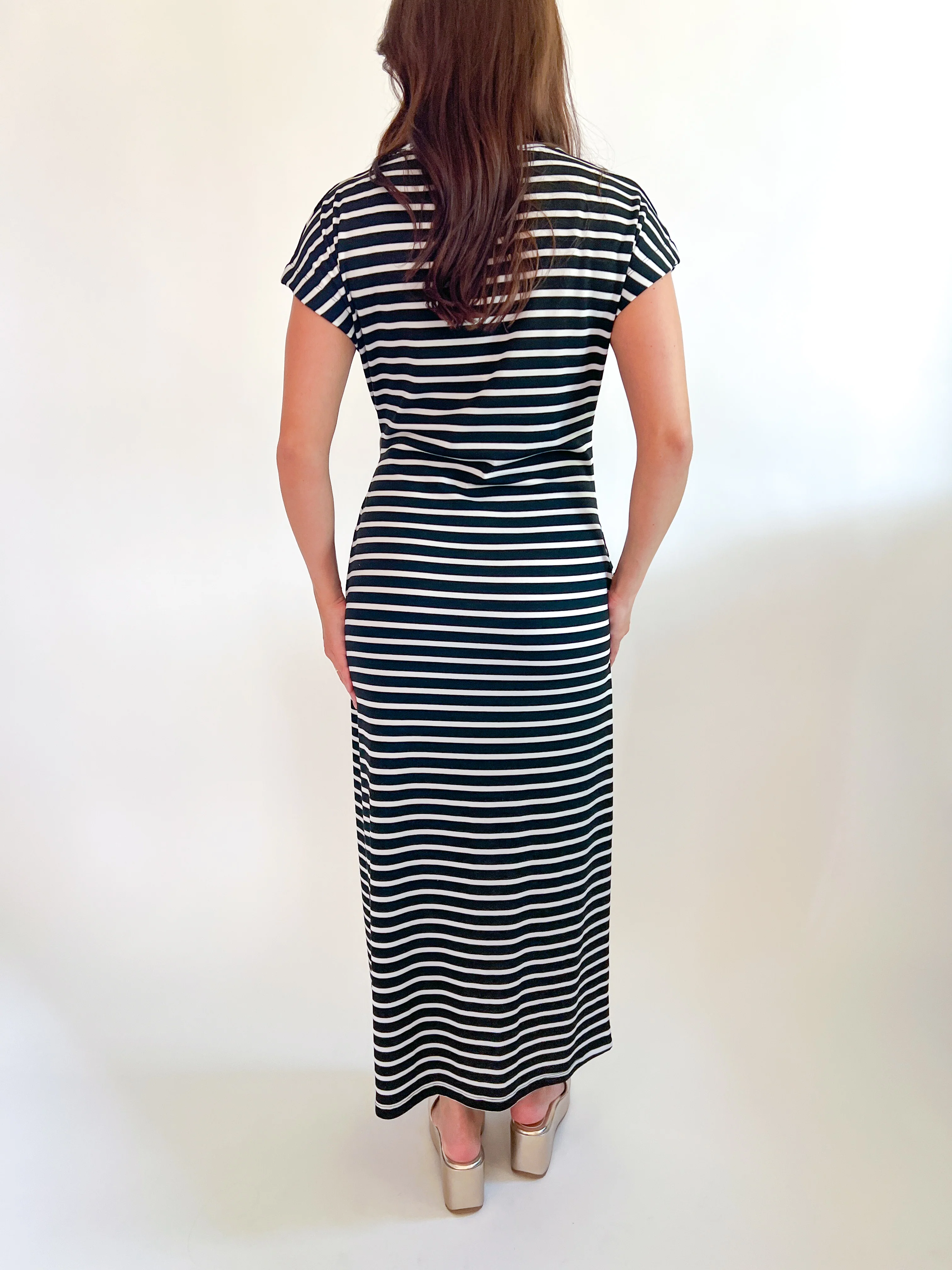 Striped Short Sleeve Midi Dress - Image 4