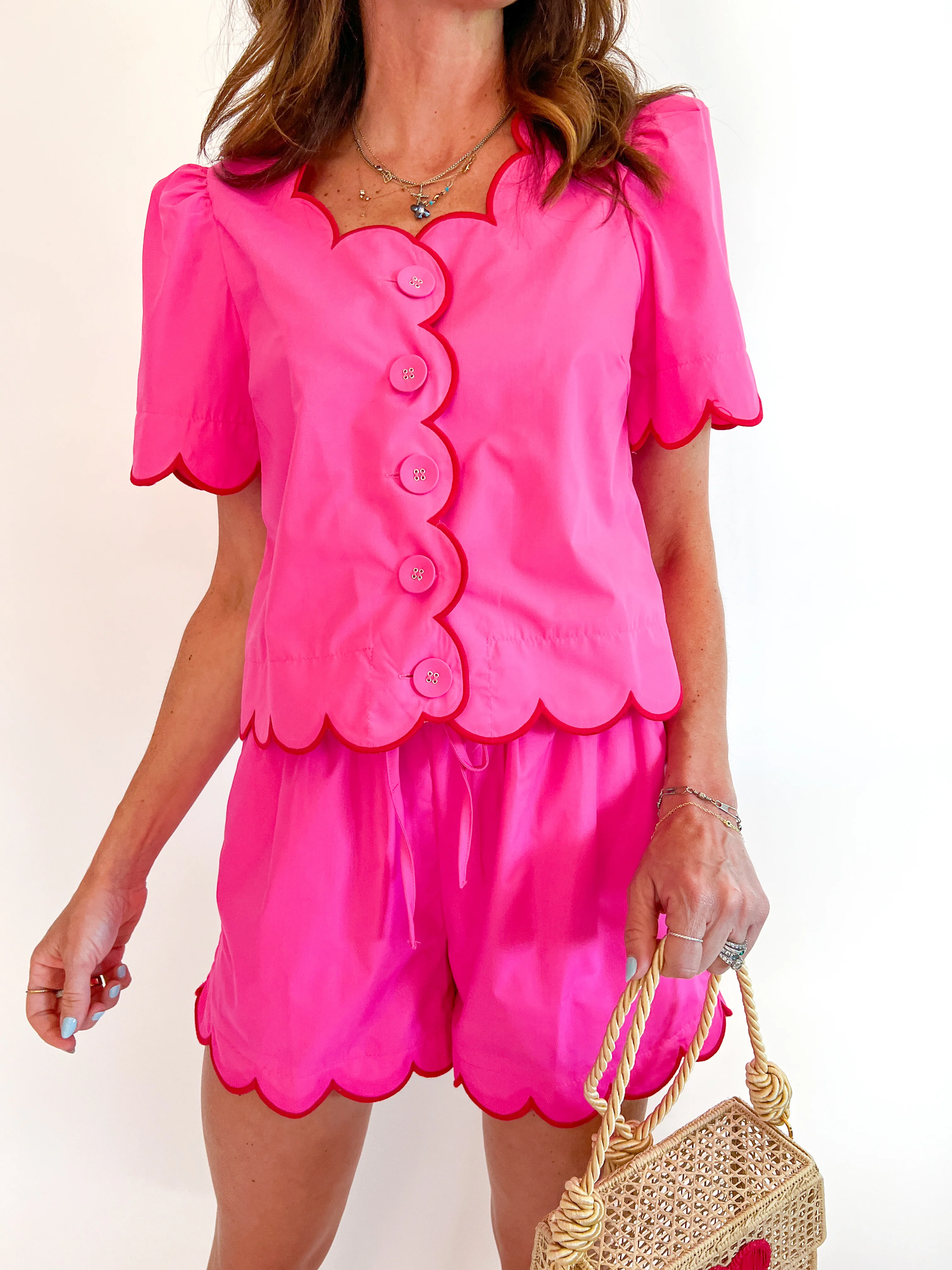Solid Scallop Hem Top