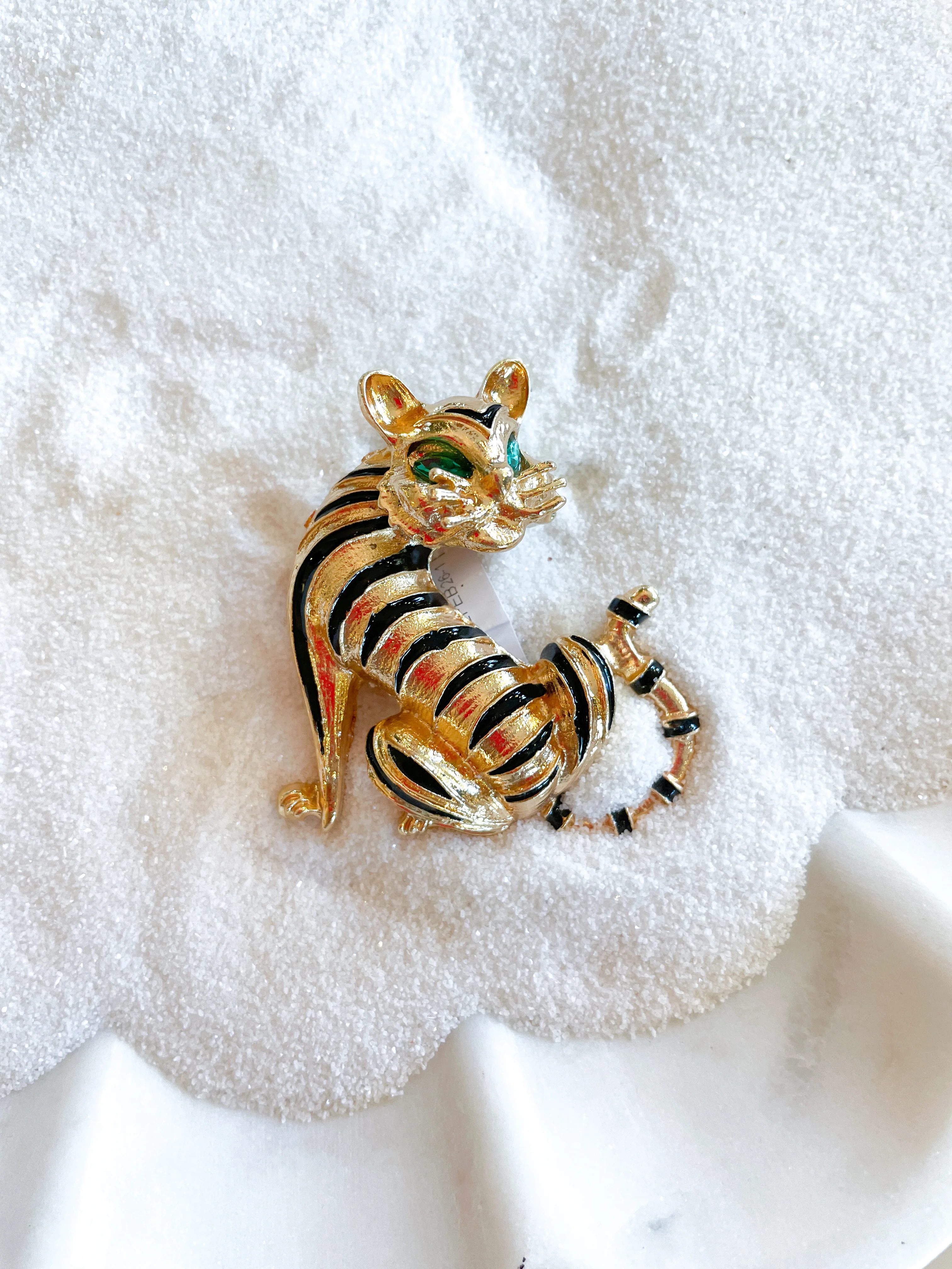 Fairy Animal Dazzling Brooch
