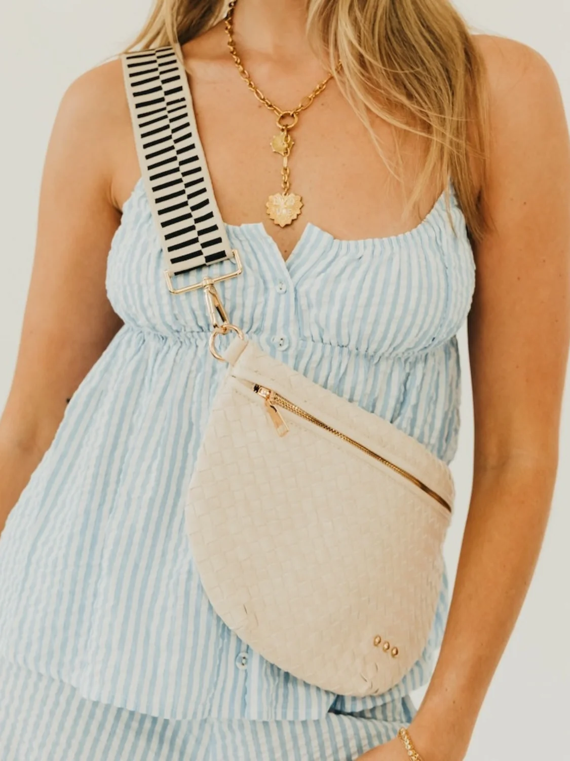 Westlyn Woven Bag - Image 2